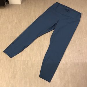 Everlane perform leggings XXL